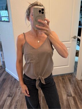 Women’s BKEred Tan Tank Top w/ Adjustable Straps & Tie Front
